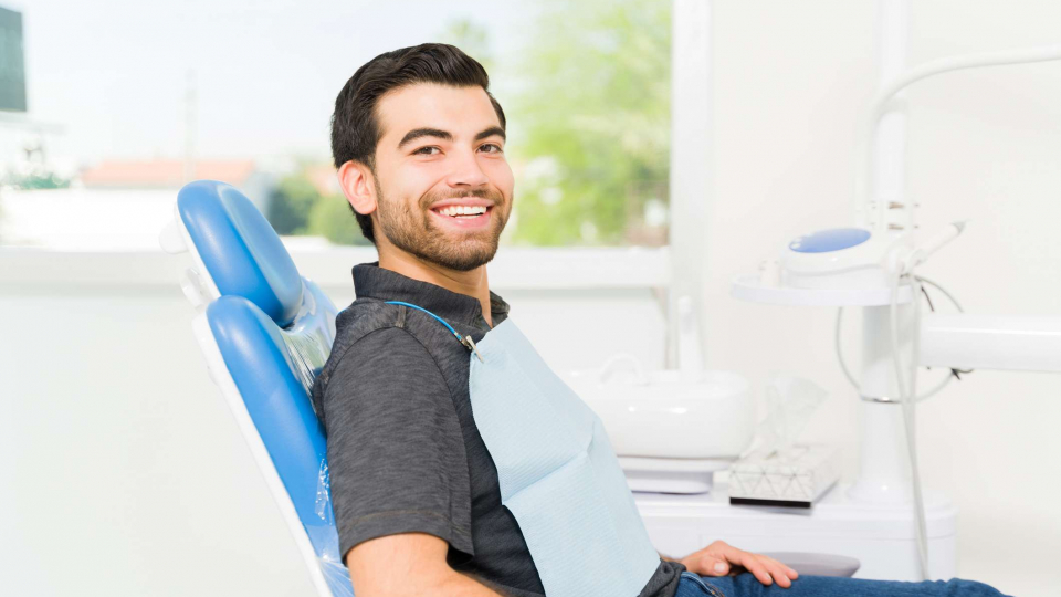 Understanding The Long Term Benefits Of Ceramic Dental Implants