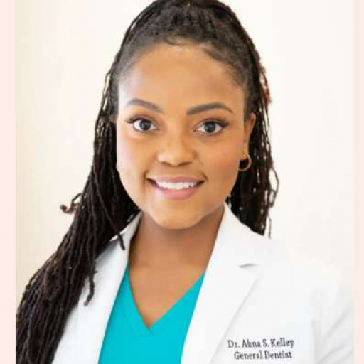 Dr. Ahna Kelley | Ceramic Dental Implant Dentist In Stone Mountain, GA